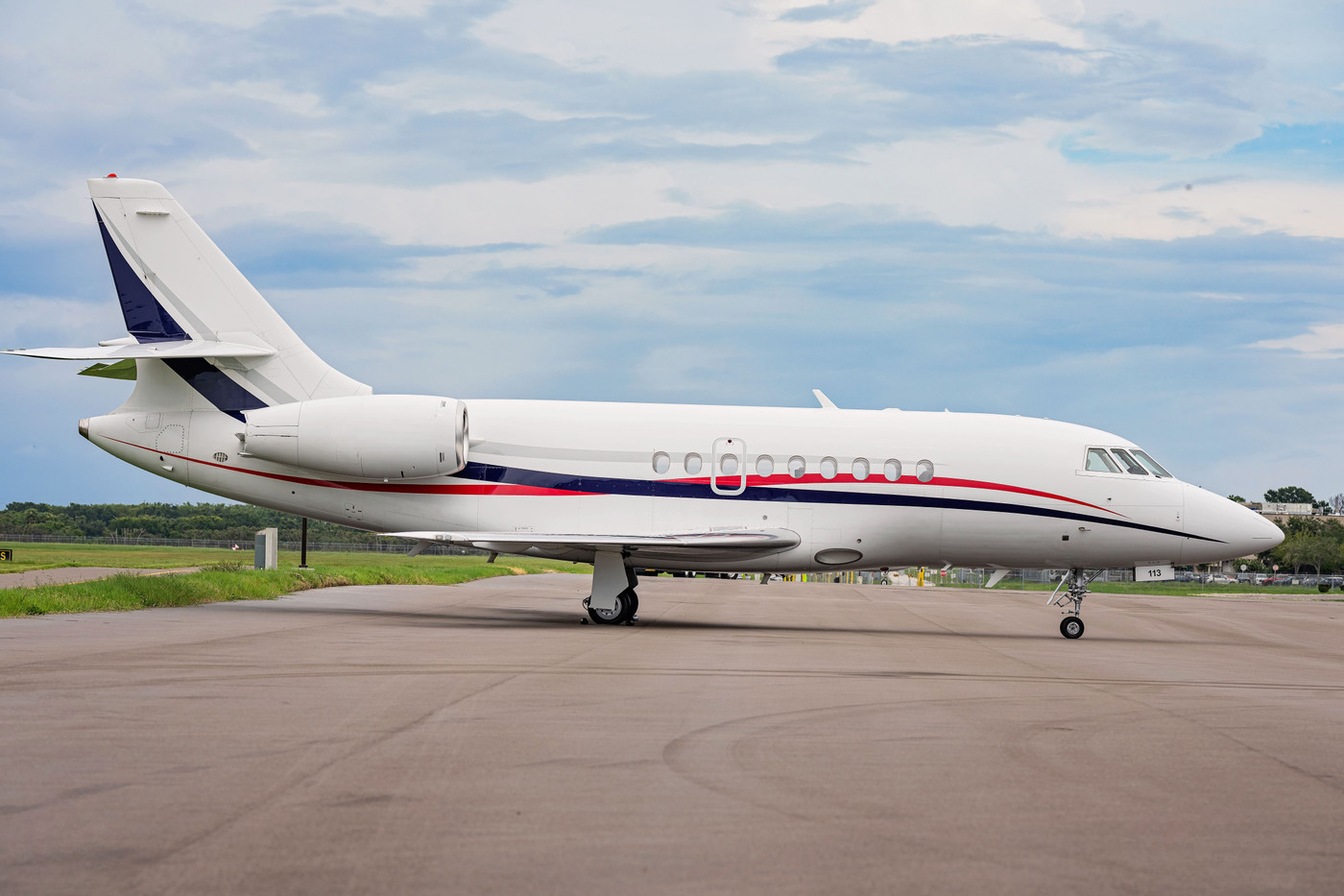 Falcon 2000 - Image 2