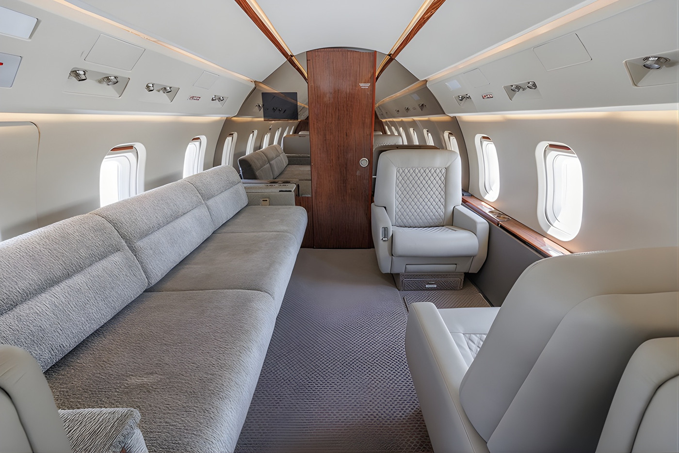 Challenger 601 - Image 4