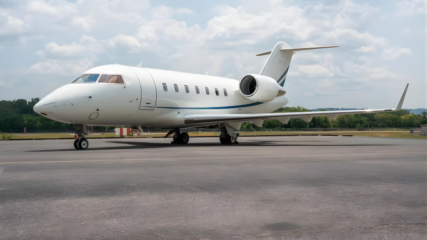 Challenger 605 - Image 1