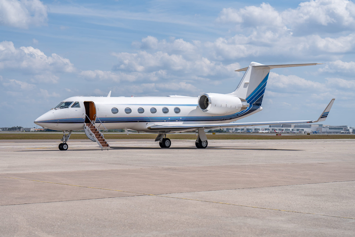 Gulfstream G-IV SP - Image 4