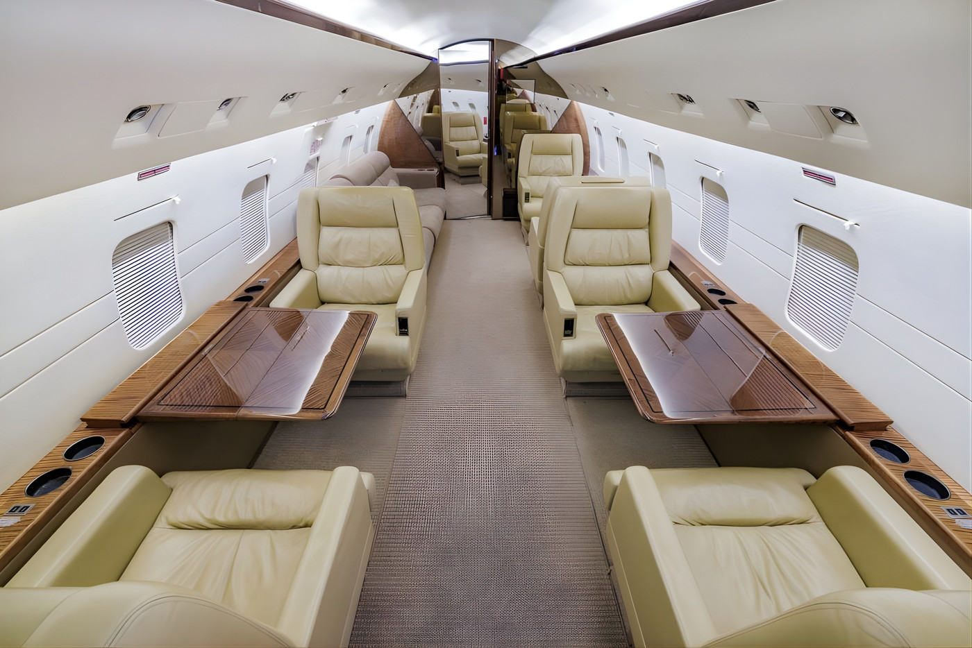 Challenger 601 - Image 3